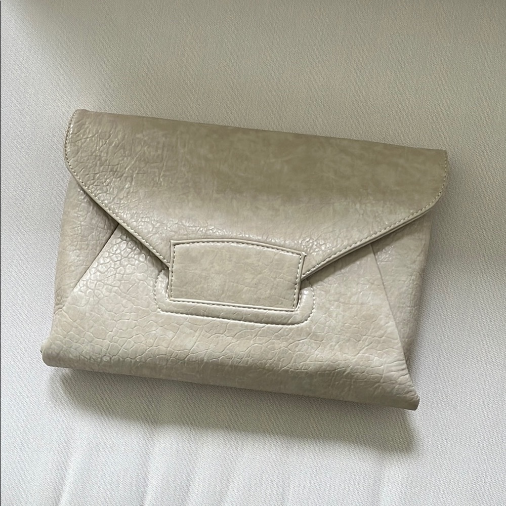 Elegant Cream Envelope Clutch